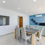 Seafront Apt, In The Centre Of Sliema, Opp By 360 Estates Sliema