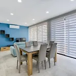 Seafront Apt, In The Centre Of Sliema, Opp By 360 Estates