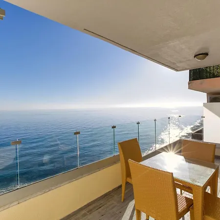 Apartment Seafront Apt, In The Centre Of Sliema, Opp By 360 Estates